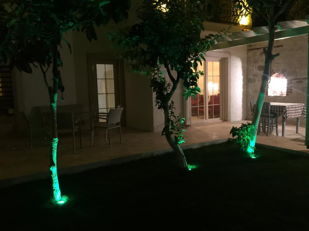 Umit Ev Hotel Alacati Exterior foto